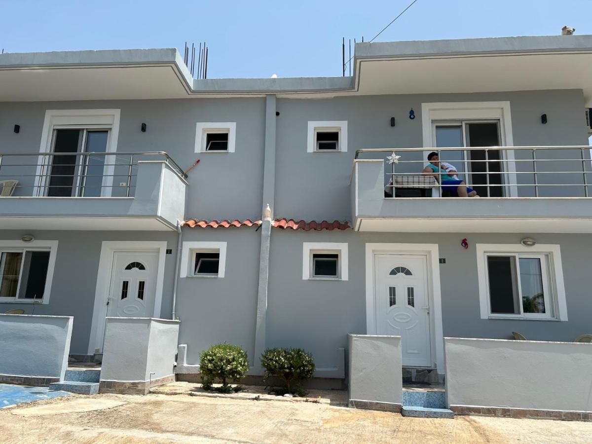 Eri Rooms Sarande Exterior photo