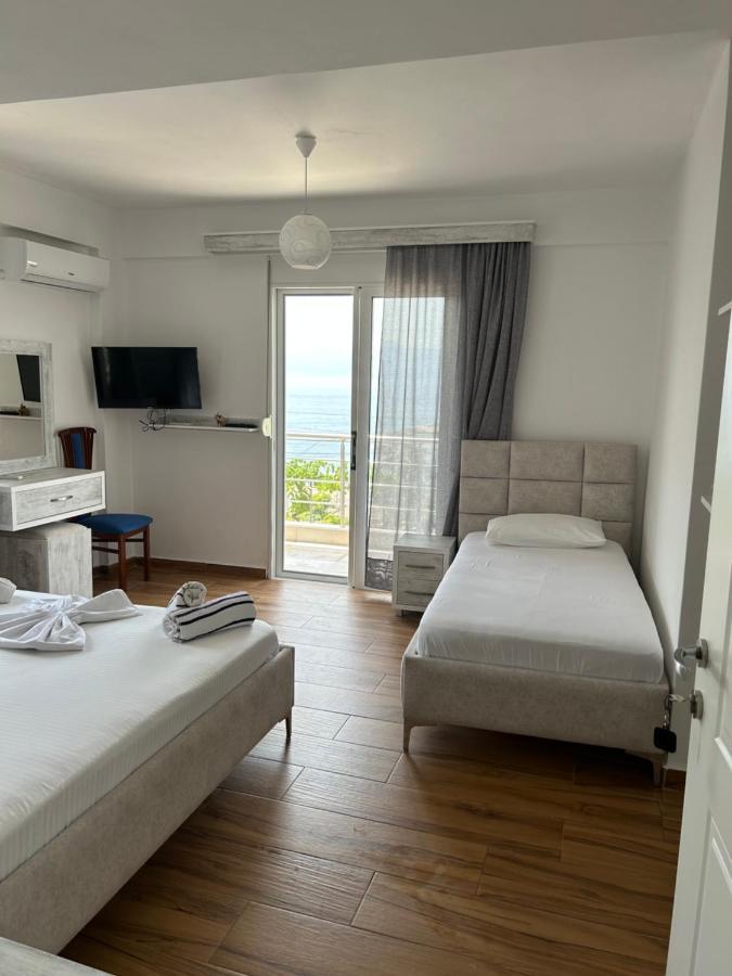 Eri Rooms Sarande Exterior photo