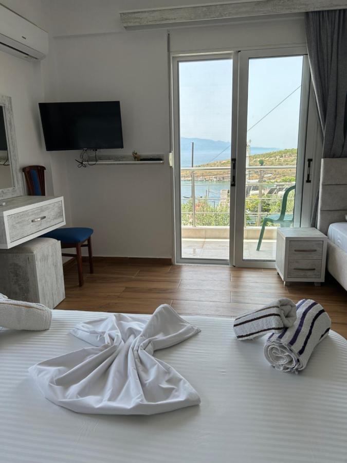 Eri Rooms Sarande Exterior photo