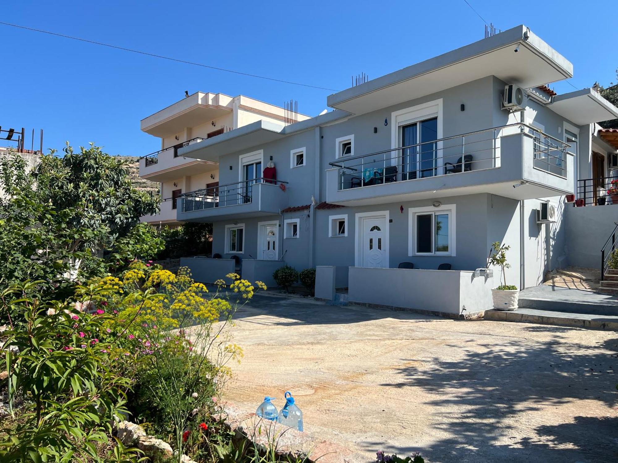 Eri Rooms Sarande Exterior photo